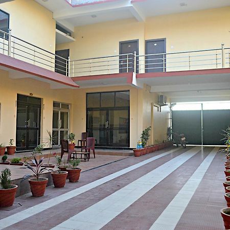 Hotel Bhammars Balangir Exteriér fotografie